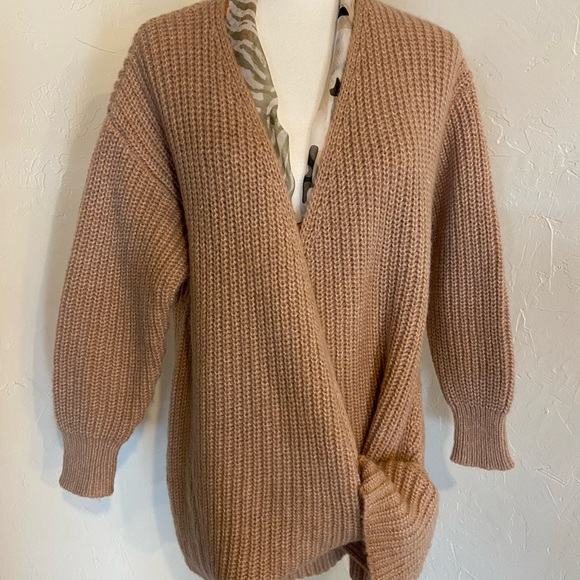 Chunky Knit Wool Blend Cardigan Sweater Designed in Spain S - Picture 6 of 13
